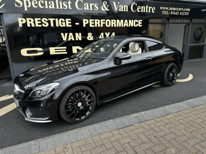 2016 Mercedes-Benz C Class 2.1 C250d Amg Line in Black — image 1
