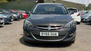 2015 Vauxhall Astra 1.4i Sri Euro 6 5dr in Grey — image 2