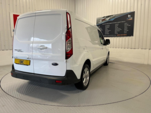 2015 Ford Transit Connect 1.6 Tdci 240 Limited L2 H1 5dr in White — image 5