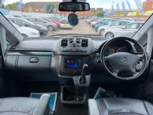 2008 Mercedes-Benz Viano 2.2 Cdi Ambiente Rwd L2 H1 5dr in Blue — image 2
