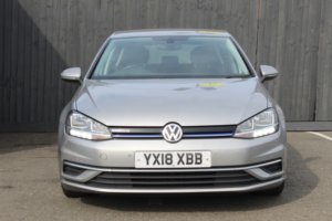 2018 Volkswagen Golf 1.5 Tsi Evo Se Nav in Silver — image 2