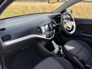 2013 Kia Picanto 1.0 1 in Black — image 2