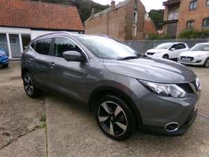 2016 Nissan Qashqai 1.2 Dig-T N-Connecta in Grey — image 2