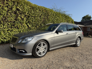 2011 Mercedes-Benz E Class 2.1 E250 Cdi Blueefficiency Sport in Silver — image 6
