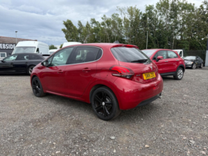 2018 Peugeot 208 1.2 Puretech Gpf Gt Line Hatchback 5dr Petrol Manual Euro 6 (s/s) (110 Ps) in Red — image 4