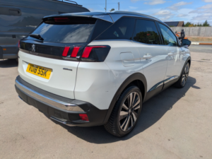 2018 Peugeot 3008 1.6 Bluehdi Gt Line Premium in White — image 2