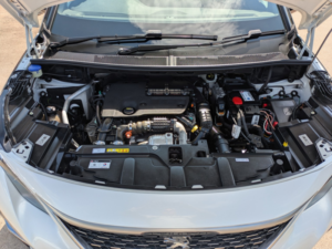 2018 Peugeot 3008 1.6 Bluehdi Gt Line Premium in White — image 6