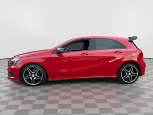 2014 Mercedes-Benz A Class 1.8 A200 Cdi Amg Sport Hatchback 5dr Diesel Manual Euro 5 (s/s) (136 Ps) in Red — image 5