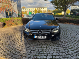 2013 Mercedes-Benz E Class 2.1 E220 Cdi Se G-Tronic+ Euro 5 (s/s) 4dr in Black — image 2