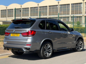 2016 BMW X5 3.0 40d M Sport Auto Xdrive Euro 6 (s/s) 5dr in Grey — image 4