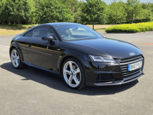 2017 Audi Tt 2.0 Tdi Ultra Black Edition Euro 6 (s/s) 3dr in Black — image 5