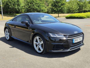 2017 Audi Tt 2.0 Tdi Ultra Black Edition Euro 6 (s/s) 3dr in Black — image 6