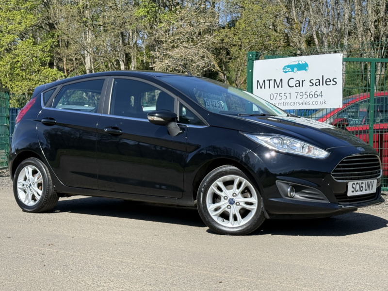 2016 Ford Fiesta 1.0 T Ecoboost Zetec in Black — image 1