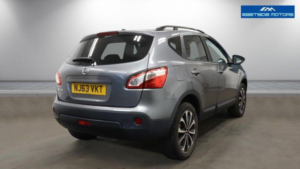 2013 Nissan Qashqai 1.6 360 2WD Euro 5 5dr in Grey — image 4
