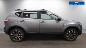 2013 Nissan Qashqai 1.6 360 2WD Euro 5 5dr in Grey — image 5