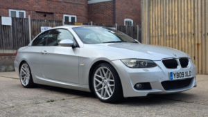 2009 BMW 3 Series 2.0 320d M Sport Highline Steptronic Euro 5 2dr in Silver — image 4