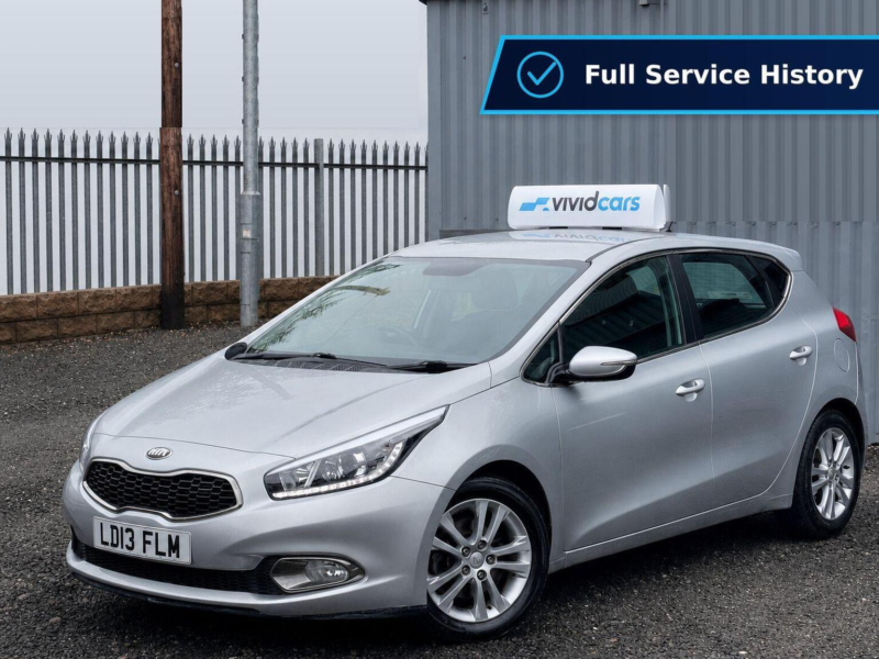 2013 Kia Ceed 1.6 Crdi Ecodynamics 2 Euro 5 (s/s) 5dr in Silver — image 1