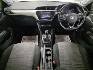 2020 Vauxhall Corsa 1.2 Se Hatchback 5dr Petrol Manual Euro 6 (75 Ps) in Multicolour — image 6
