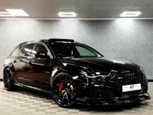 2014 Audi Rs6 Avant in Phantom Black — image 3