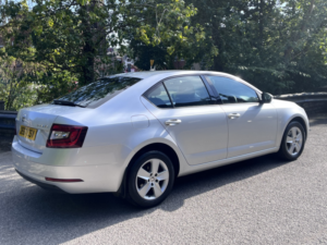 2018 Skoda Octavia 1.4 Tsi Se Hatchback 5dr Petrol DSG Euro 6 (s/s) (150 Ps) in Silver — image 5