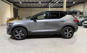 2018 Volvo Xc40 2.0 D3 R-Design Auto AWD Euro 6 (s/s) 5dr in Grey — image 6