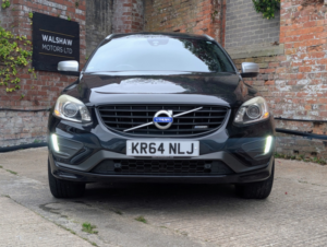 2014 Volvo Xc60 2.4 R-Design Lux Nav D5 AWD (215hp) in Black — image 2