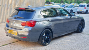 2018 BMW 1 Series 1.5 118i M Sport Shadow Edition Euro 6 (s/s) 5dr in Grey — image 6