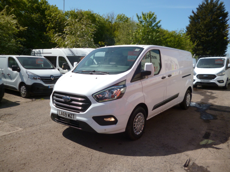 2020 Ford Transit Custom 2.0 320 Ecoblue Trend in White — image 1