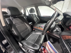 2011 BMW X5 3.0 30d Se Steptronic Xdrive Euro 5 5dr in Black — image 3