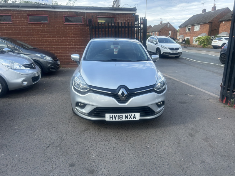 2018 Renault Clio 1.2 Dynamique Nav 1.2 16v 75 in Silver — image 1