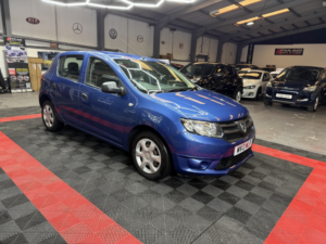 2013 Dacia Sandero 0.9 Tce Ambiance in Blue — image 6