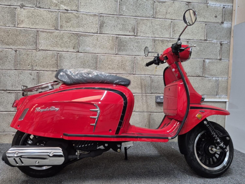 2025 Royal Alloy Gt125 in Red — image 1