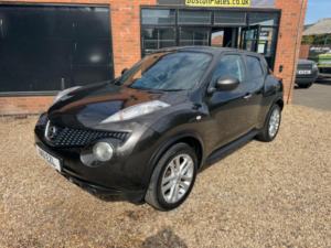 2011 Nissan Juke 1.5 Dci 8v Tekna Euro 5 5dr in Orange — image 2
