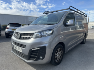 2021 Vauxhall Vivaro 2.0 Turbo D 3100 Sportive in Grey — image 3