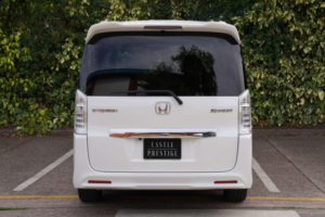 2014 Honda Stepwagon 2.0 Spada Z 5dr 8 Seats in White — image 6