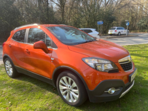 2016 Vauxhall Mokka 1.6 Cdti Se in Orange — image 2