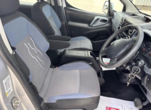 2013 Peugeot Partner Tepee 1.6 Hdi Tepee S Auto MPV in Silver — image 3