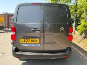 2022 Citroen Dispatch 1.5 Bluehdi 1000 Enterprise Pro M Fwd 2 Euro 6 (s/s) 6dr in Grey — image 6