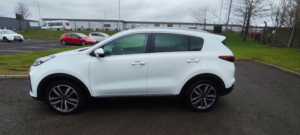 2019 Kia Sportage 1.6 Crdi 4 SUV 5dr Diesel Manual Euro 6 (s/s) (134 Bhp) in White — image 2