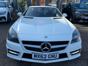 2012 Mercedes-Benz Slk 1.8 Slk200 Blueefficiency Amg Sport Euro 5 (s/s) 2dr in White — image 6