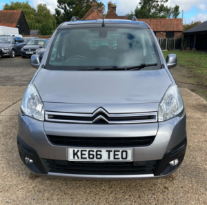 2017 Citroen Berlingo 1.2 Puretech Flair 1 Owner in Grey — image 5