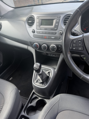 2019 Hyundai I10 1.0 I10 Se 1.0 My20 in White — image 4
