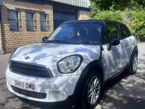 2015 MINI Paceman 1.6 Cooper SUV 3dr Petrol Manual Euro 5 (s/s) (122 Ps) in White — image 3