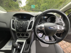 2013 Ford Focus 1.6 Tdci Zetec in Black — image 4