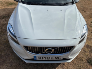2018 Volvo V40 1.5 T3 Inscription Auto Euro 6 (s/s) 5dr in White — image 5