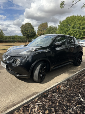 2014 Nissan Juke 1.5 Dci 8v Tekna in Black — image 3