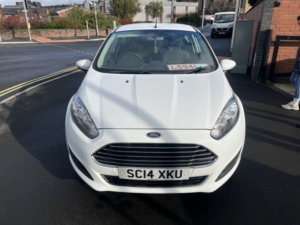 2014 Ford Fiesta 1.3 Style in White — image 2