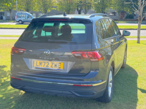 2022 Volkswagen Tiguan 2.0 Tdi Life SUV 5dr Diesel Manual Euro 6 (s/s) (150 Ps) in Grey — image 6
