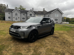 2019 Land Rover Discovery 3.0 Sd V6 Hse Luxuryrear Dvd,digital Tv,pan Roof,lr Service History in Grey — image 2