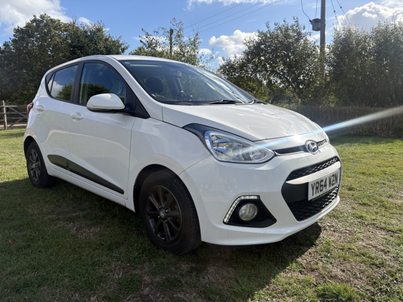 2014 Hyundai I10 1.2 Premium in White — image 1